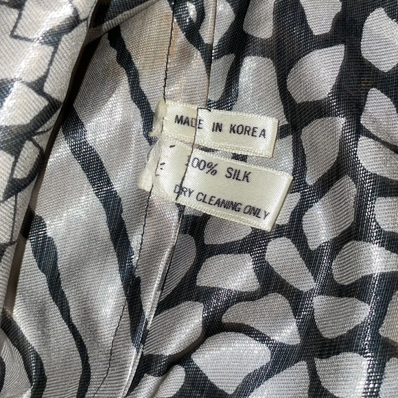 Women’s TROA CHO Korean Designer NYC 100% Silk Evening Blouse/Top Sz M - Picture 13 of 14